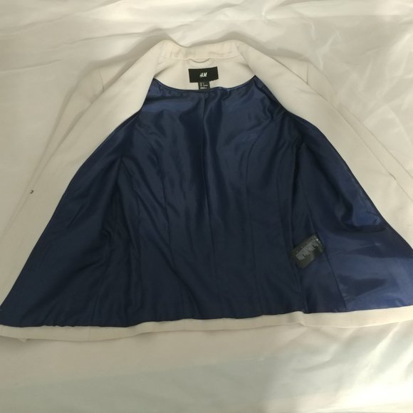Cream Buttonless H&M Jacket - Picture 5 of 13